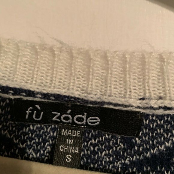 Fu Zade FUZZY Blue/white Pullover Sweater SZ S - Picture 3 of 4